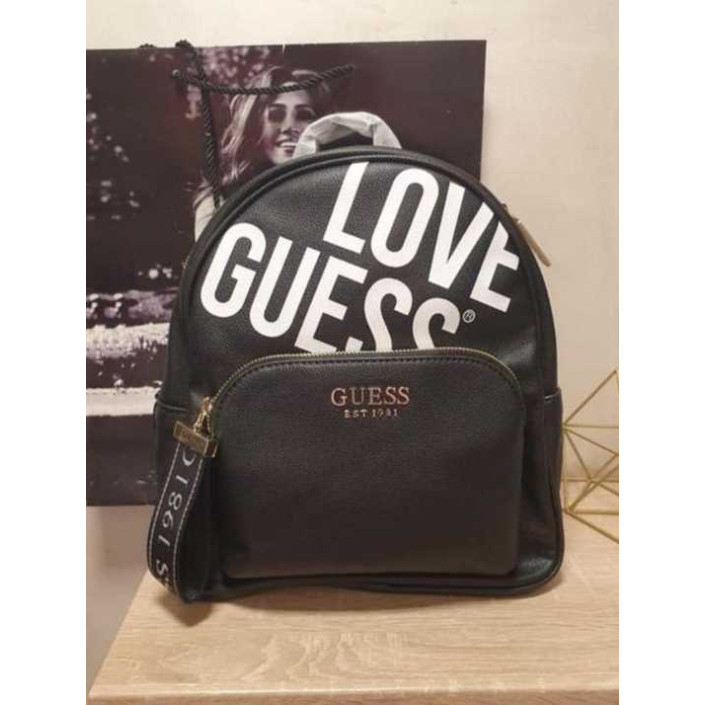Рюкзак Guess