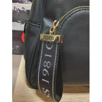 Рюкзак Guess