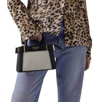 Сумка Guess