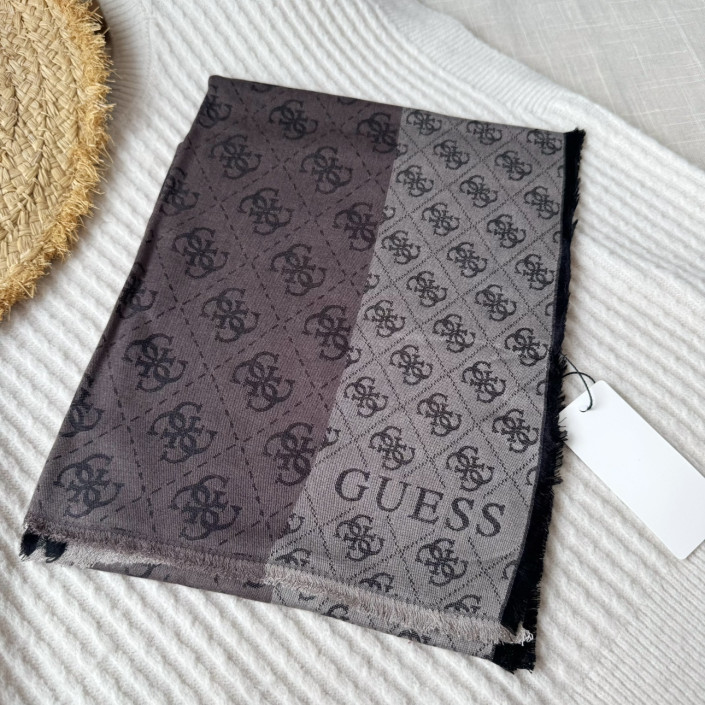 Платок Guess