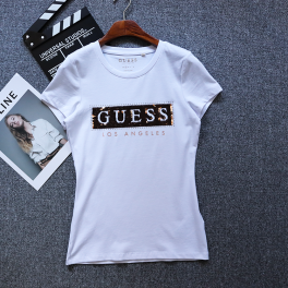 Футболка Guess, L розмір Футболка Guess, L розмір