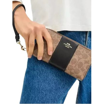 Кошелек Coach